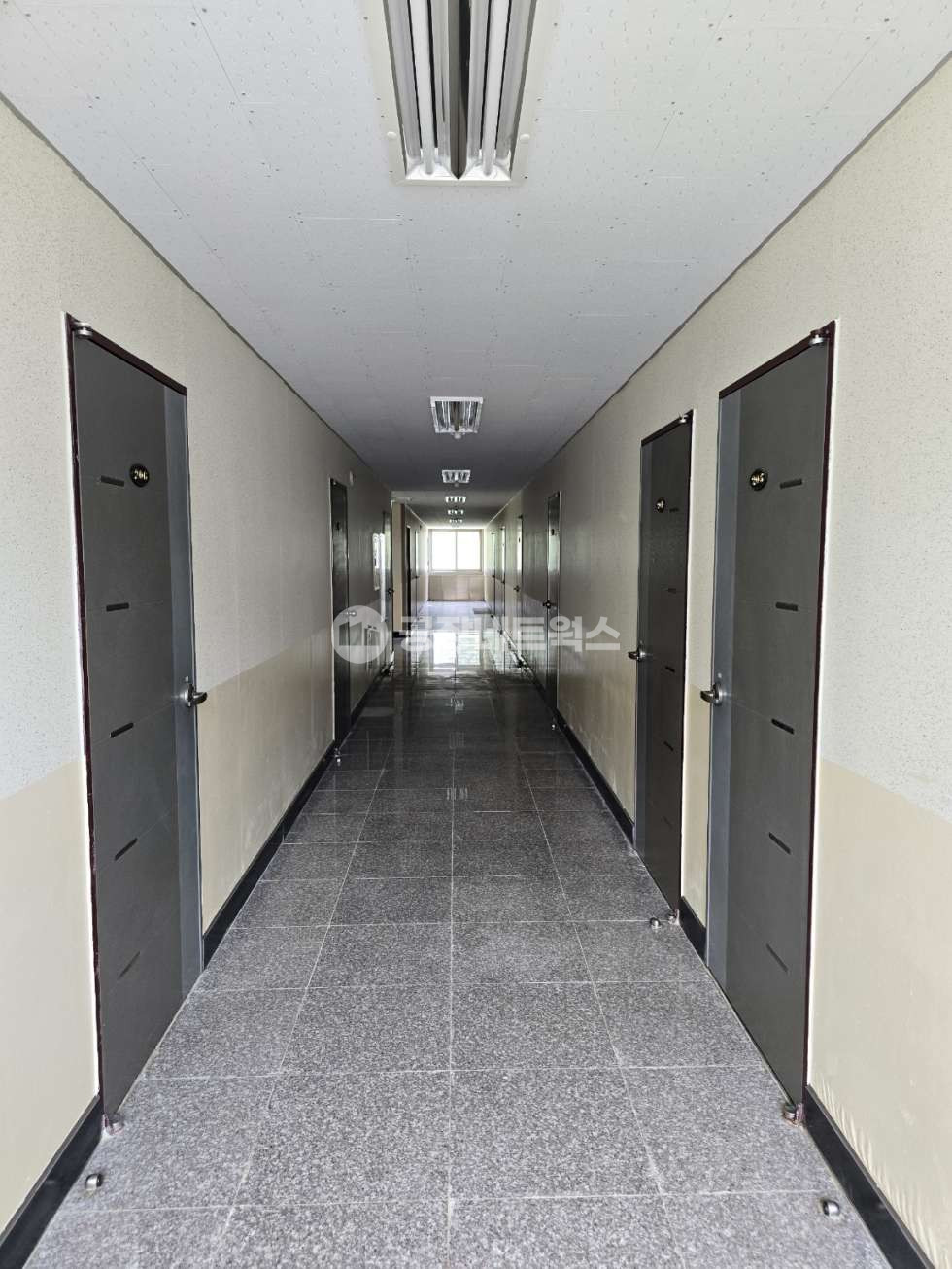 충남 당진시 대호지면 사성리 충남 야드넓은공장매매 민원없고 가격저렴 IC예정지 공장매매 600kw 전력 완비! 지금 바로 확인하세요! 매매 매물번호 10695 사진 9