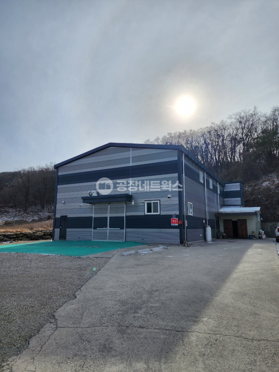 경기 동두천시 광암동 경기 동두천 2층 공장 창고 매매 정보 2종근린 창고 매매합니다. 매매 매물번호 10817 사진 1