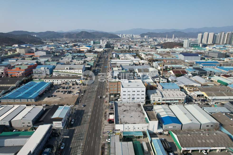 대구 서구 중리동 서대구 대형 공장 매매! 준공업지역 1,984㎡ 부지 + 대형 건물, 자동차 시설 포함 매매 매물번호 10960 사진 1