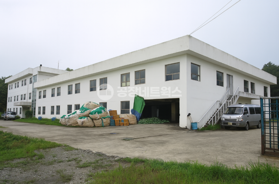충북 충주시 금가면 오석리 충주 창고급매 즉시 입주 가능한 식품제조공장 대지 4,883㎡ 초급매 매매 매물번호 11263 사진 1