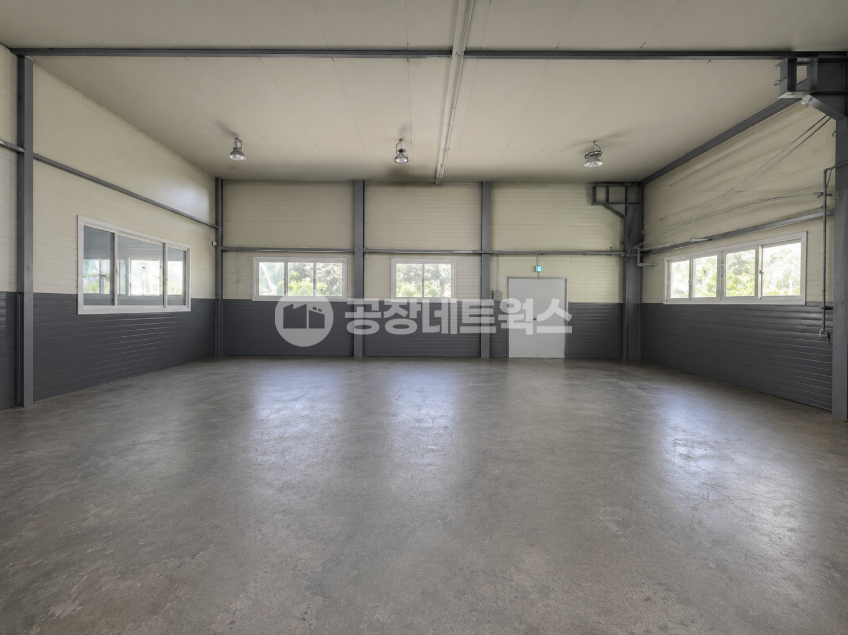 충북 청주서원구 현도면 중삼리 주건축물제1,주건축물제2,주건축물제3동 청주 대형공장매매 모든업종 도장시설 폐수처리시설 넓은야적장 넓은 기계공장·물류창고·제조공장 추천 매매 매물번호 11644 사진 3