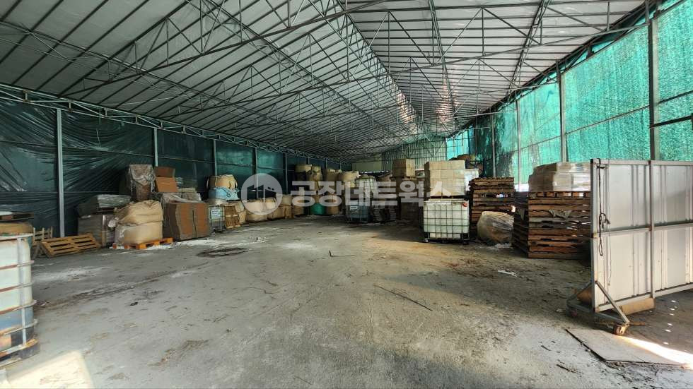 경북 성주군 용암면 용정리 주1,부1,부1동 급매 조정가능 명도가능 현재가공업체 남성주 IC진입원할, 전면 넓은공장, 대형츄레라회차가능 매매 매물번호 11948 사진 9
