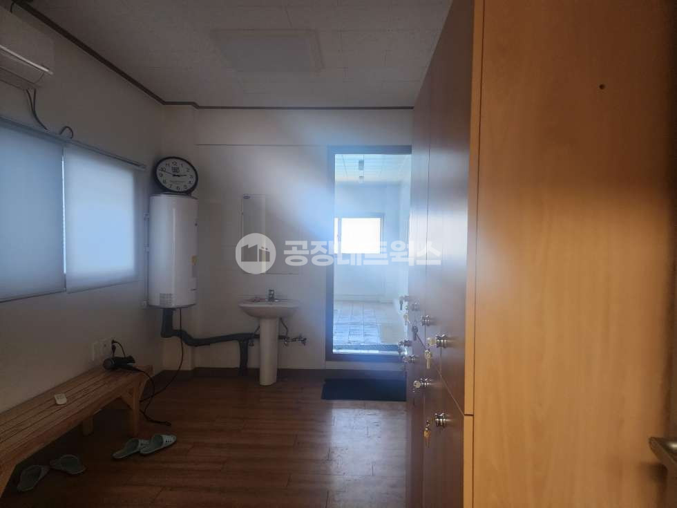 대구 서구 이현동 대구IC인근 서대구 깔끔한 공장창고 임대합니다. 월세 매물번호 10531 사진 2