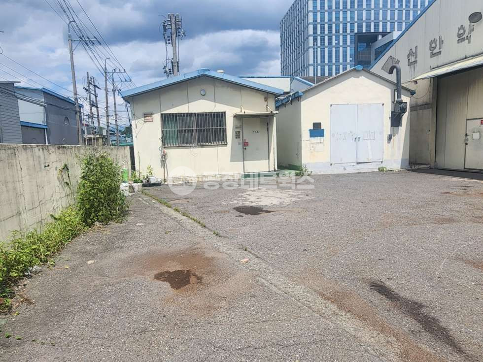 대구 서구 이현동 대구단독공장임대 앞마당넉넉함 이현공단물류창고임대 간판 섬유 각종제조 공장창고 임대합니다. 월세 매물번호 10561 사진 17